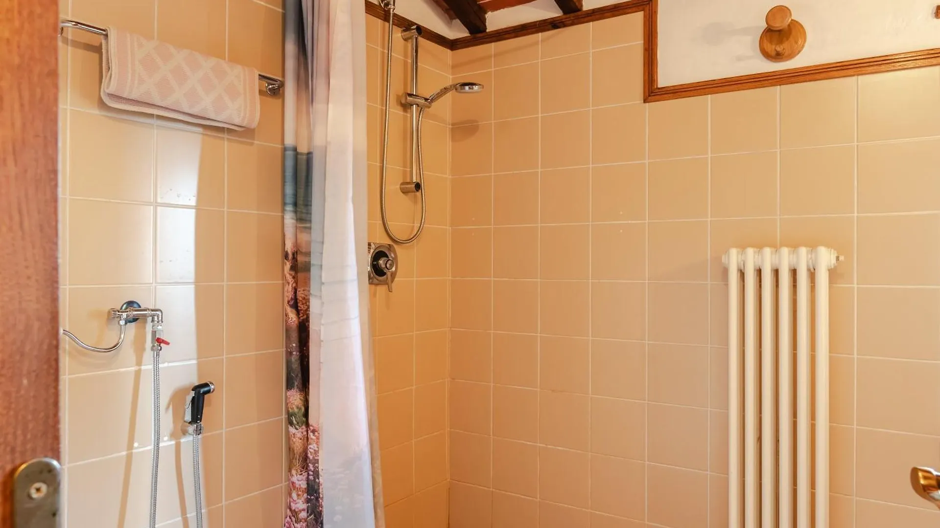 Apartment Reggioli- Appartamento Cestaio Gaiole in Chianti