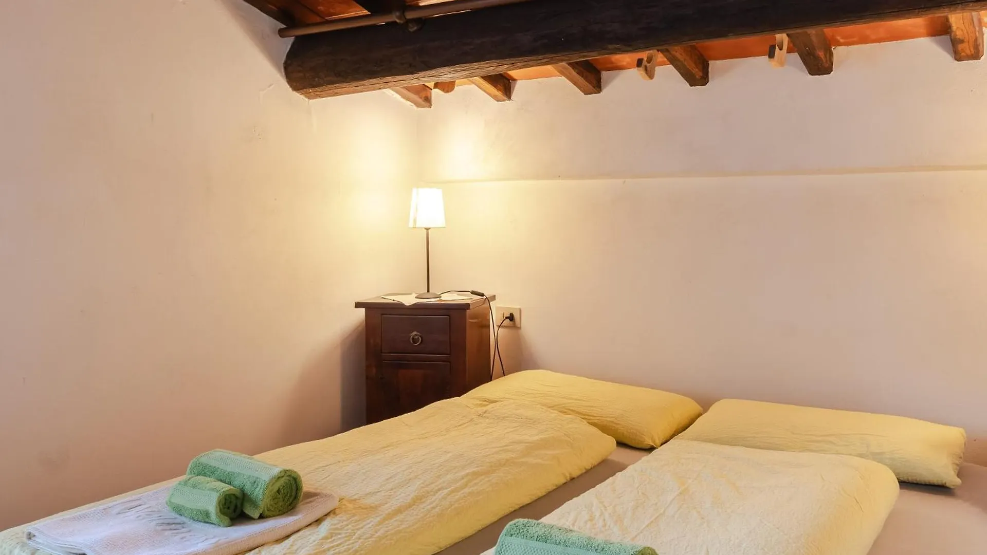 Reggioli- Appartamento Cestaio Gaiole in Chianti 0*,