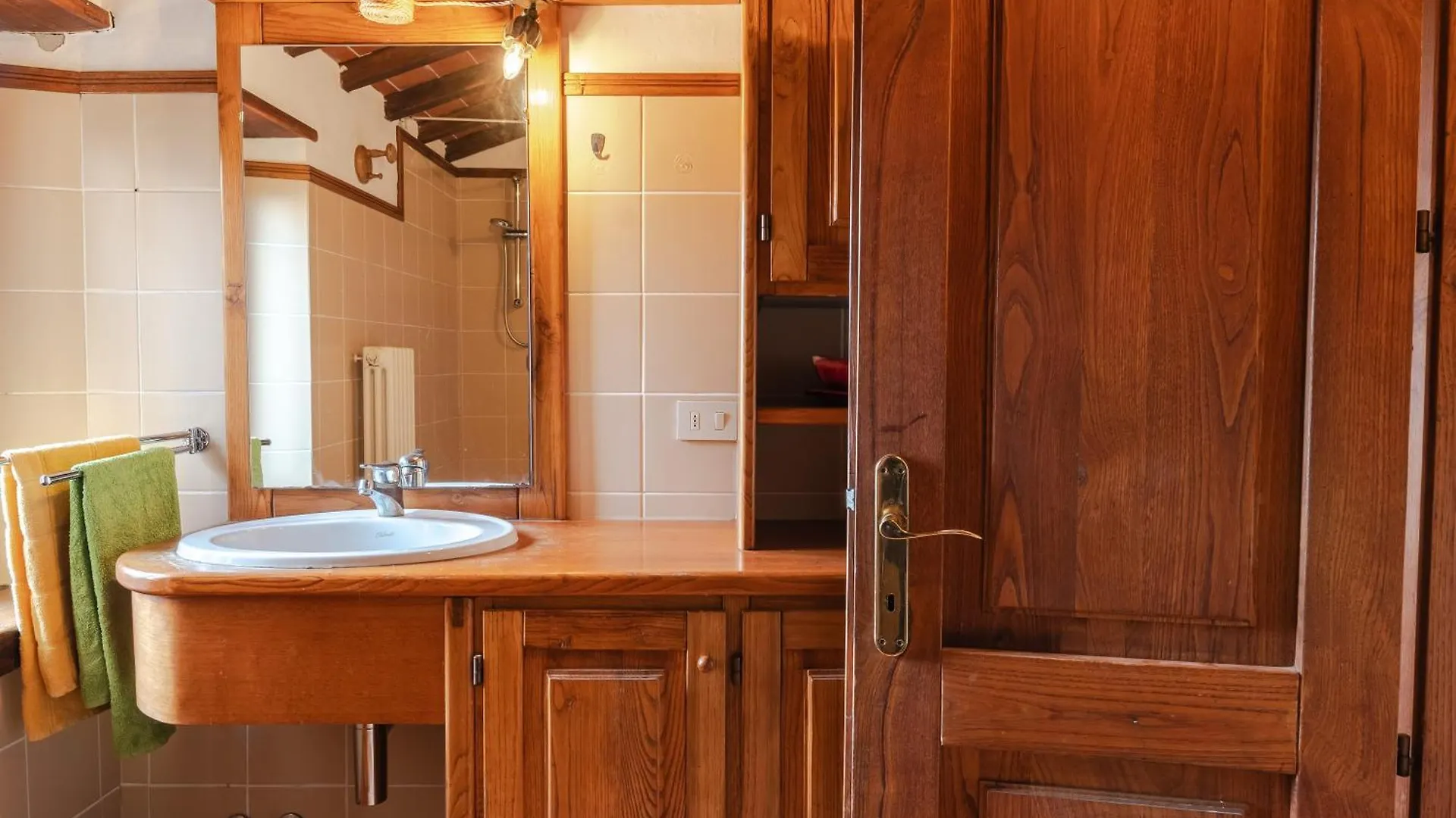 Apartment Reggioli- Appartamento Cestaio Gaiole in Chianti Italy